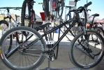 Redline sort enfin un vélo pour le street dirt park, et ça semble pas mal