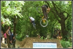 trail Tom + Rosette