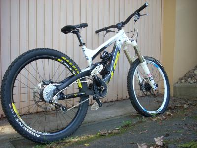 Yt industries tues deals 2011