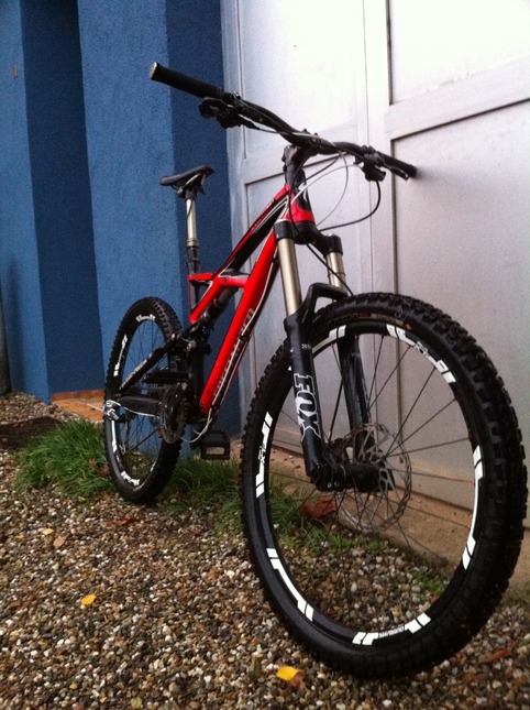 Specialized enduro clearance expert 2011