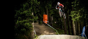 Gagne le v&eacute;lo de Loic Bruni ! 