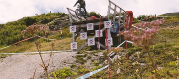 UCI DH WC #7 - M&eacute;ribel course preview