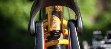 &Ouml;hlins distribu&eacute; par X1