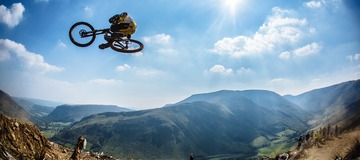 Red Bull Hardline POV avec Gee Atherton