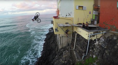 Danny MacAskill : Cascadia