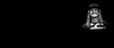 L&eacute;a rend hommage &agrave; Kelly