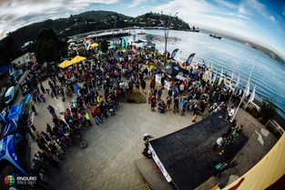 EWS Chili: Rude et Ravanel l'emportent