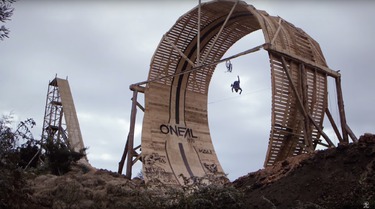 Matt Macduff - Loop Of Doom