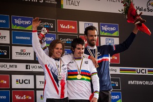 Val Di Sole: Elites Hommes - Mondraker raffle tout!