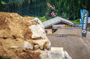 Entrevue : Pierre Th&eacute;venard