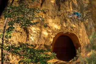 Entrevue : Elie Robert