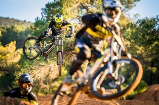 2 nouvelles recrues pour Commencal/Vallnord