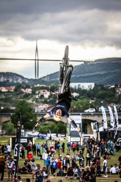 Contest Millau